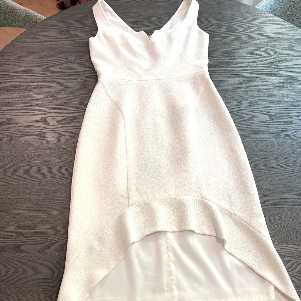 Black Halo White Dress with scalloped bottom. Worn once.
